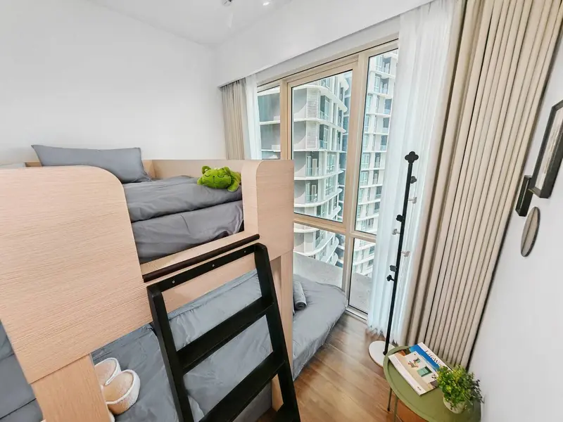 Sleep Sandwich, Afiniti Residences